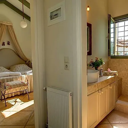 Βίλα Sleeps 10 Pool Air Con Wifi Μουσάτα