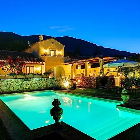 Sleeps 10 Pool Air Con Wifi Βίλα *