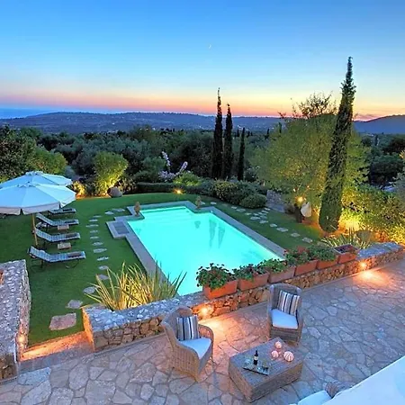 Sleeps 10 Pool Air Con Wifi Βίλα Μουσάτα